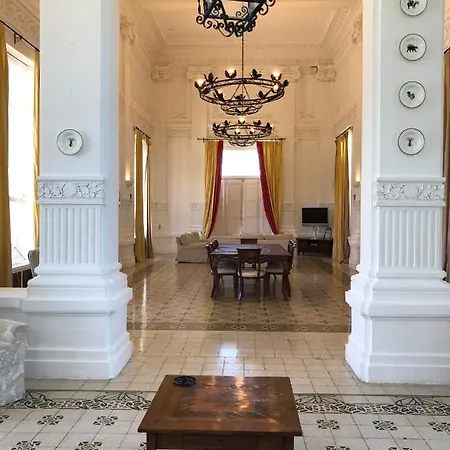 Rosa * Сент Джулианс